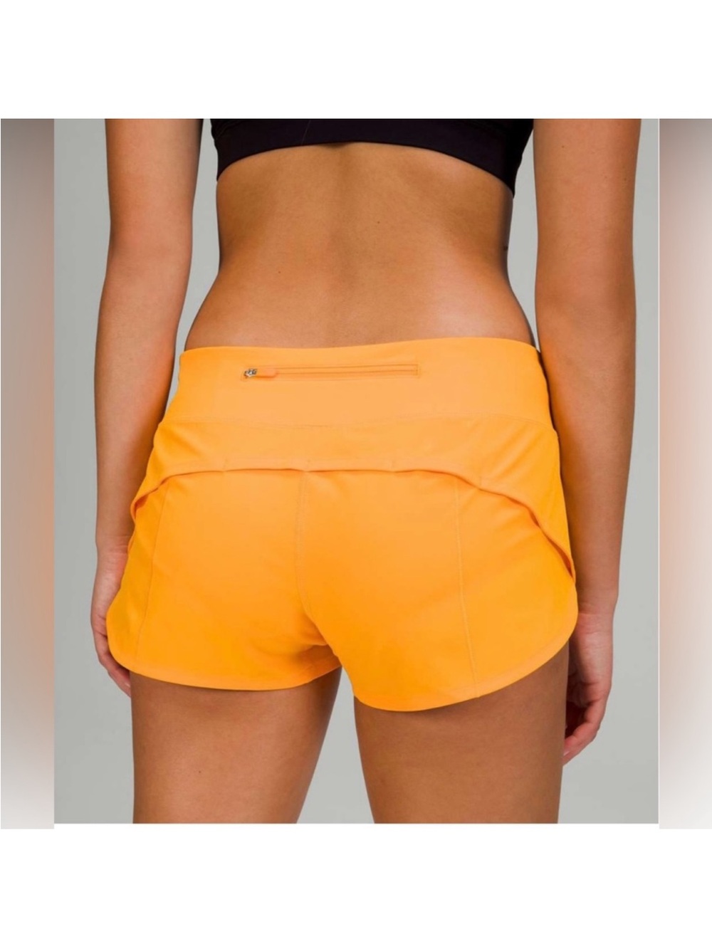 Lululemon Speed Up Low-Rise Lined Short 2.5" size 4